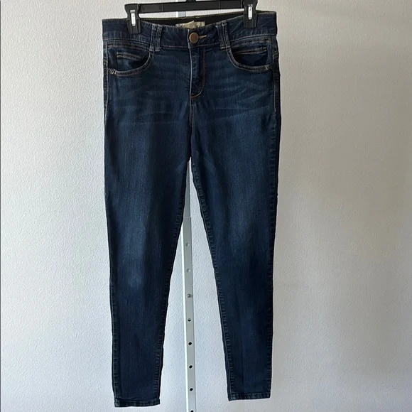 Democracy Jeans 10 Ab Technology Skinny Polished Casual Quiet Luxury Clean Girl - Picture 11 of 13